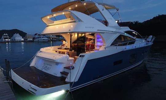 62ft Aquamarine Schaefer Power Mega Yacht Rental in Angra dos Reis, Brazil