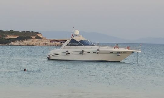 Powerboat in Kusadasi for daily, short weekly cruises for couples, small groups