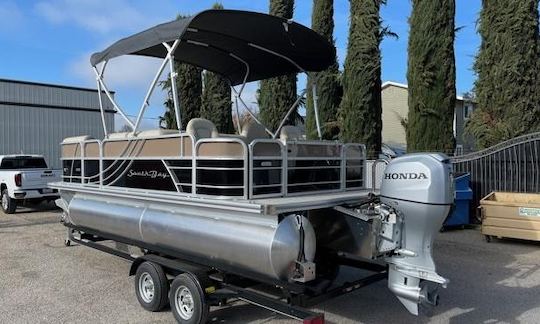 2021 22ft Eleven Passenger Pontoon! Fish and Cruise!