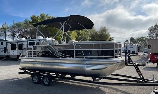 2021 22ft Eleven Passenger Pontoon! Fish and Cruise!