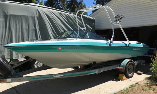 Aluguel de barcos para 6 pessoas no Lago Coeur d'Alene