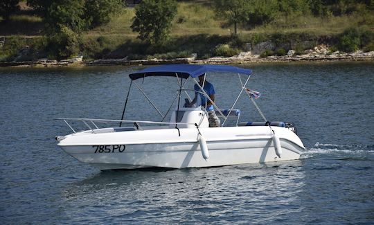 Motorboat Holiday 19 Open 80hp en alquiler en Croacia