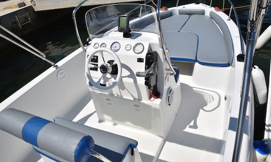 Motorboat Holiday 19 Open 80hp en alquiler en Croacia