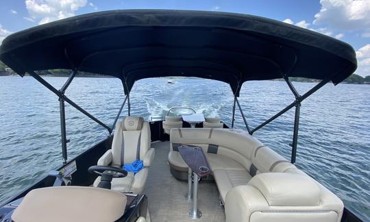 2018 Godfrey AquaPatio 250hp in Lake Wylie