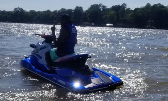 Yamaha EX Deluxe Waverunner à louer sur le lac Norman