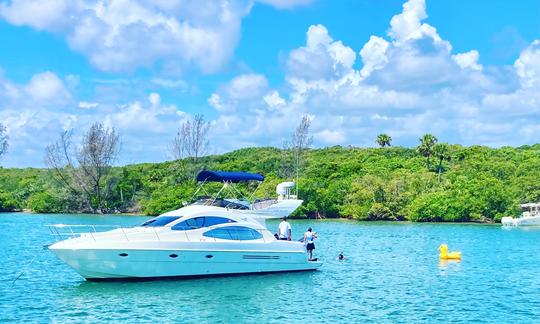 Jupiter Island Sandbar Swimming