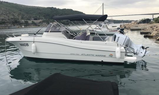 Atlantic Open 750 com a Honda 250 em Dubrovnik