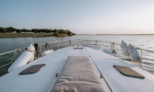 Yate de lujo para fiestas Sea Ray Cruiser de 46 pies en el lago Lewisville