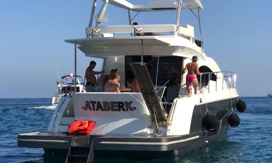 Lux Motor Yatch em Alanya