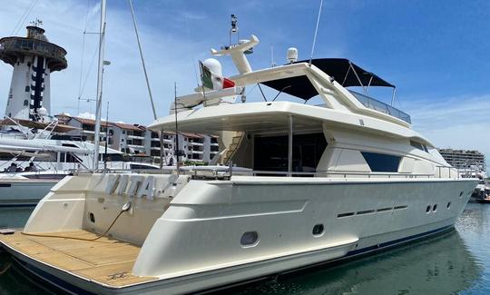 Luxury Mega Yacht Ferreti 80' Puerto Vallarta