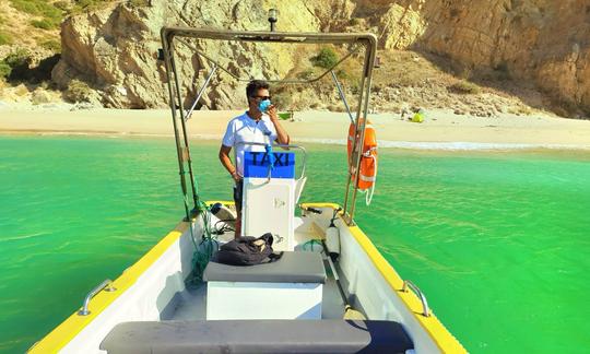 Barco tradicional en Sesimbra - Cuevas y playas salvajes