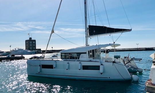 Catamarán Lagoon 40 para alquilar en Sotogrande, España