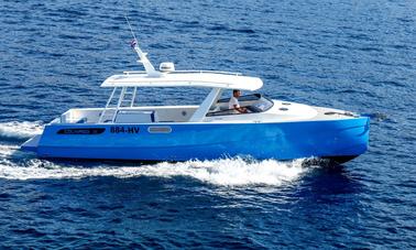 39' Custom Motor Yacht for Daily Tours in Hvar