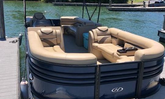 Captain-Included adventure! Rent Our 2021 Harris Tritoon for a Fantastic Day!