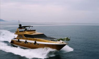 Iate a motor de luxo Regnum - Princess 66