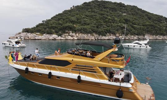 Yate a motor de lujo Regnum - Princess 66