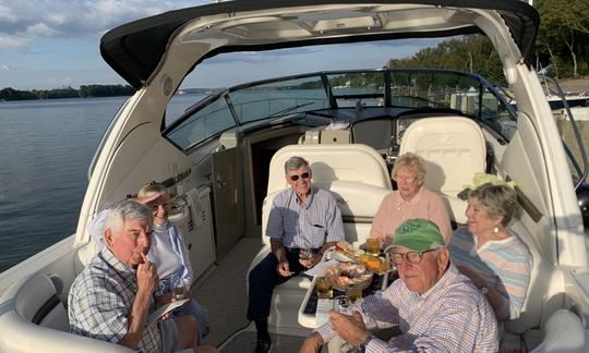 Yacht de sport Sea Ray de 38 pieds à louer sur la rivière Ohio - Louisville