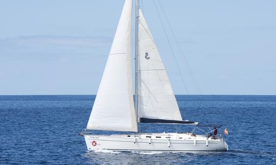 3h de viagem exclusiva de observação de baleias em veleiro Beneteau Cyclades em Tenerife