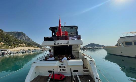 2010 Ferretti 550 Yate de lujo para alquilar en Antalya