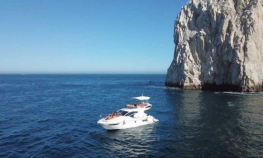 Azimut Luxury 40' Luxury Yachts in Cabo San Lucas