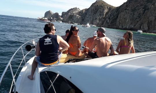 Azimut Luxury 40' Luxury Yachts in Cabo San Lucas