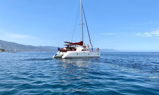 Lagoon 38 Beautiful Sailing Catamaran in Puerto Vallarta, México