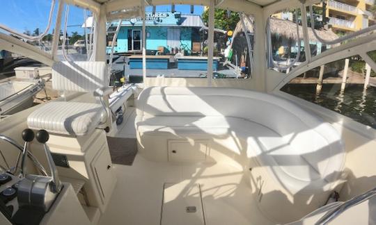 ''Miss Carolina'' Carolina Classic 35 Express Rental in Key West, Florida