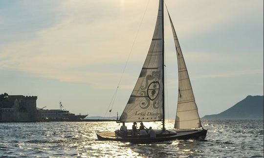 Charter Vipera Daysailer à Korčula, Croatie