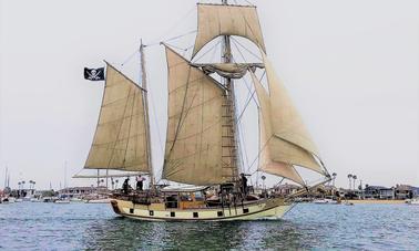 Bateau pirate à Avalon, Catalina