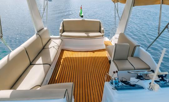 Charter 45ft Seamaster 2 Luxury Yacht