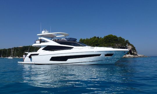 2016 75 Ft. Sunseeker/Flybridge Power- Captain and Crew Included