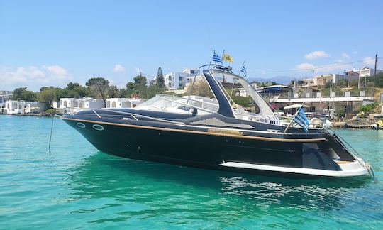 Hermoso crucero de cabina para alquilar en Agios Nikolaos