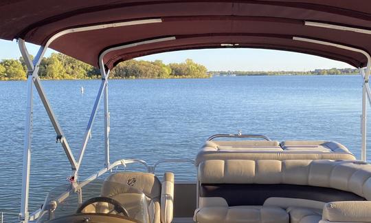 Ponton de 23 pieds pour bateaux de fête Cypress Cay sur le lac Lewisville, au Texas !