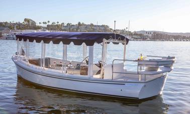 Duffy Electric Boat Cruise with Captain, Wine and Charcuterie in Marina del Rey