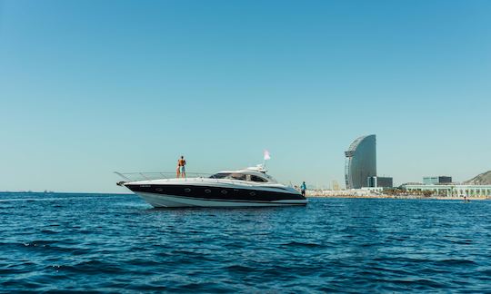 Yate a motor de lujo Sunseeker Predator 58 en Barcelona, Cataluña