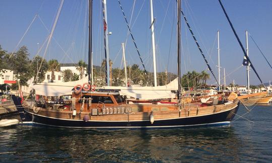 Carta privada no Sailing Gulet W para 8 pessoas em Bodrum, Turquia