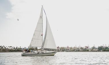 Aluguer de veleiro Ericson Racer/Cruiser de 32 pés em Long Beach, Califórnia