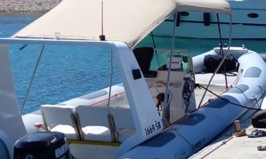 Barco RIB Ris Marine de 20 pés para alugar em Šibenik