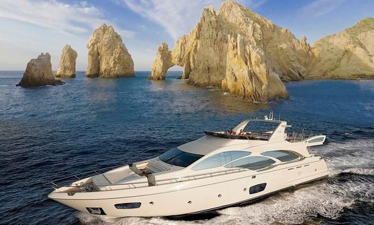 Megayate Azimut de 100 pies disponible para alquilar en Cabo San Lucas, México