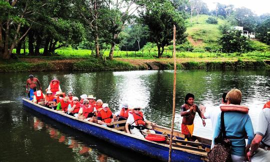 Passeios pela aldeia indígena Rio Chagre Embera no Panamá