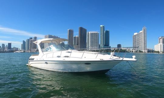 "Sea Trillz" Doral International 370 se Motor Yacht Rental in Aventura, Florida