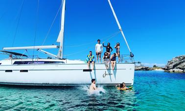 Luxury Sailing Experience in Fremantle, Western Australia