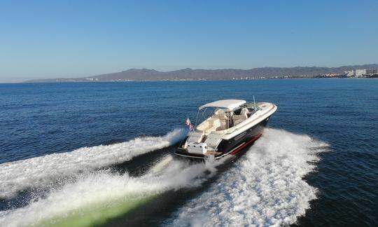 Aluguel de iates a motor Chris Craft 36 Heritage Edition em Puerto Vallarta, Jalisco