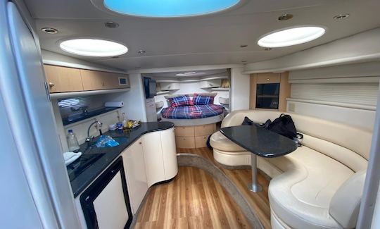 Maxum 42’ Yacht for a the Perfect Miami Beach Adventure