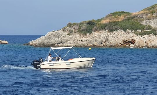 16' Sport Fisher Center Console in Agios Nikolaos