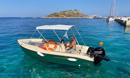 16' Sport Fisher Center Console in Agios Nikolaos