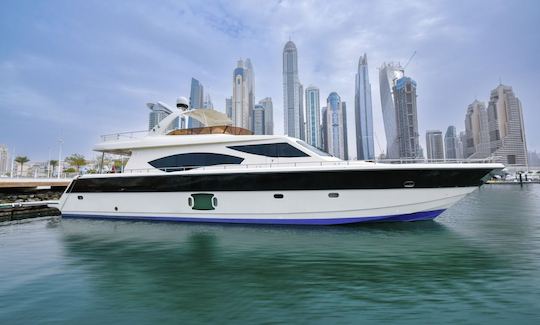 Luxury New Yacht 95ft for Rent in Dubai