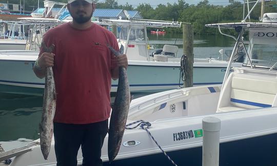 Console central Donzi de 32 pés para barcos de pesca em Key West!!