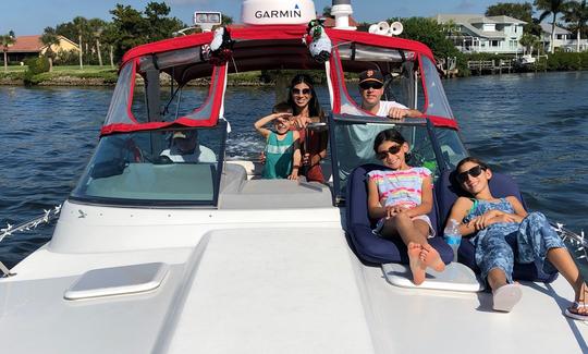 Un yacht de croisière à cabine Formula SS de 37 pieds pour explorer Fort Myers et ses environs !