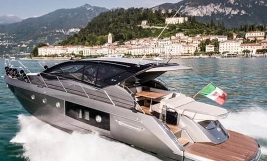 Iate a motor de luxo Cranchi M44 ht 2019 para aventura em Taormina